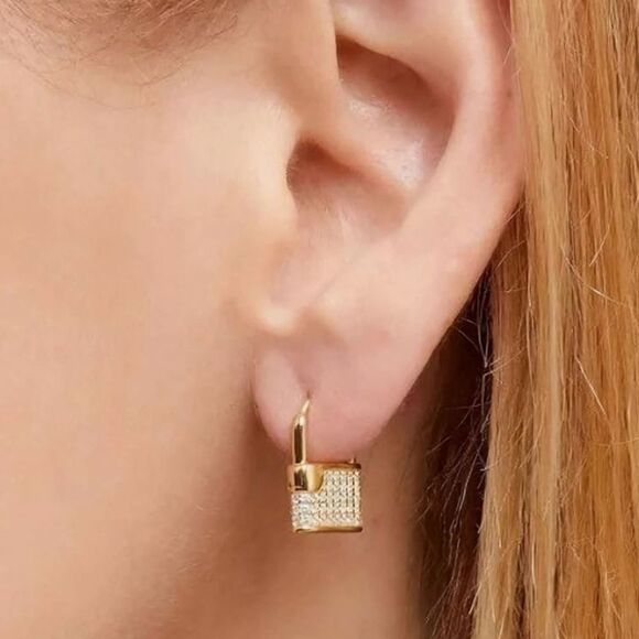 15 Assorted Jewelry Items Gold and Silver Tone MISTERY Kit (15 Pc) - Picture 13 of 14